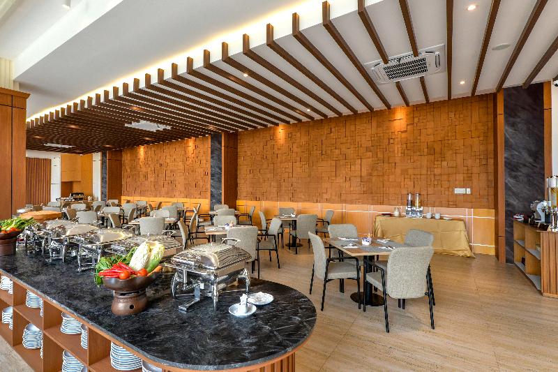 FOX HARRIS Hotel & Conventions Banjarnegara image