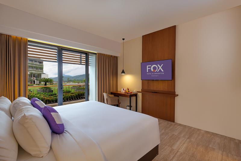 FOX HARRIS Hotel & Conventions Banjarnegara image