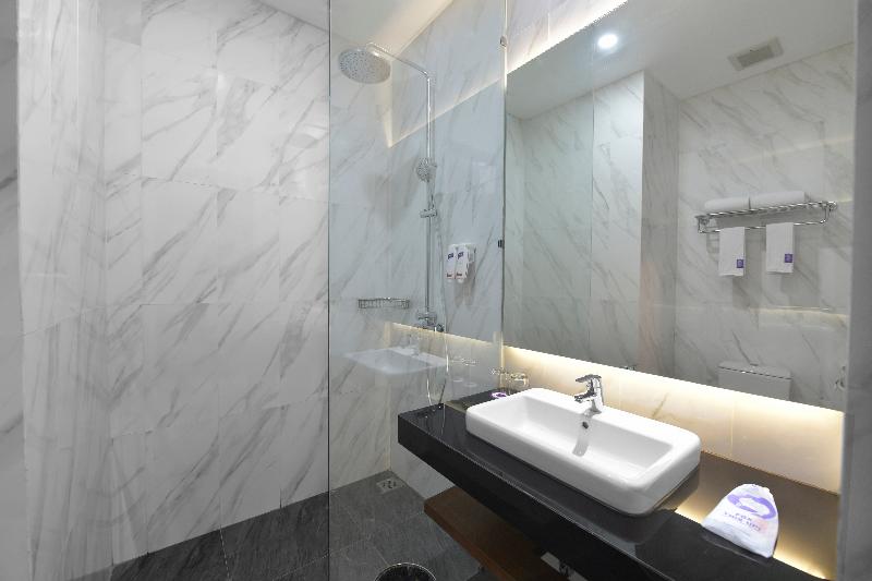 FOX HARRIS Hotel & Conventions Banjarnegara image