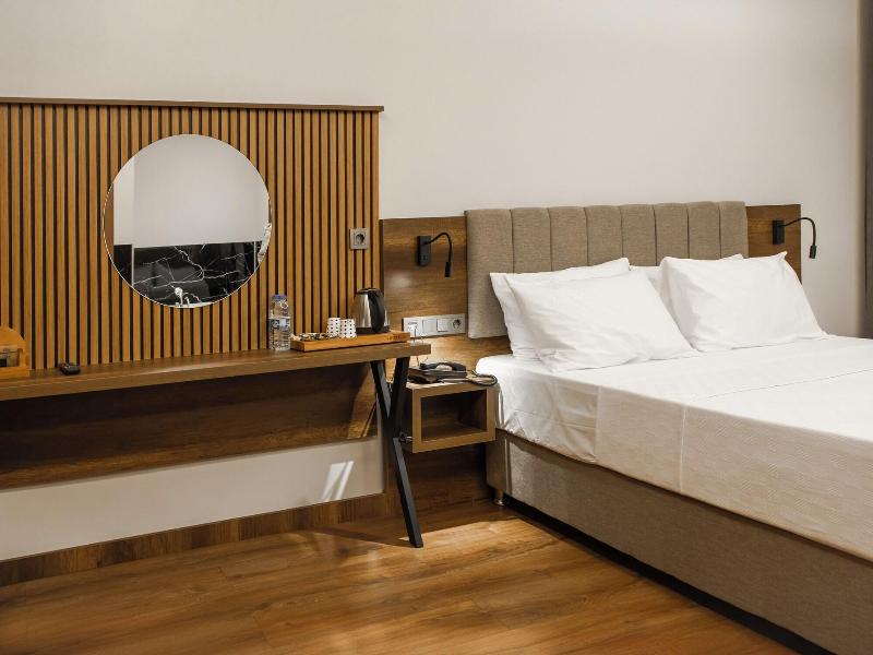 Querencia Suit Hotel image