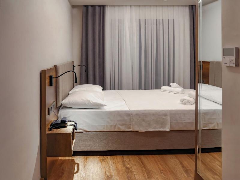 Querencia Suit Hotel image