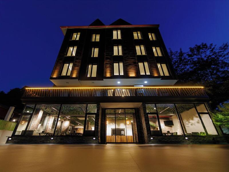 Querencia Suit Hotel image