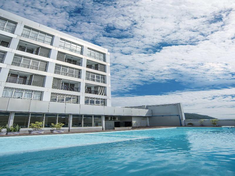 FOX Hotel Gorontalo image