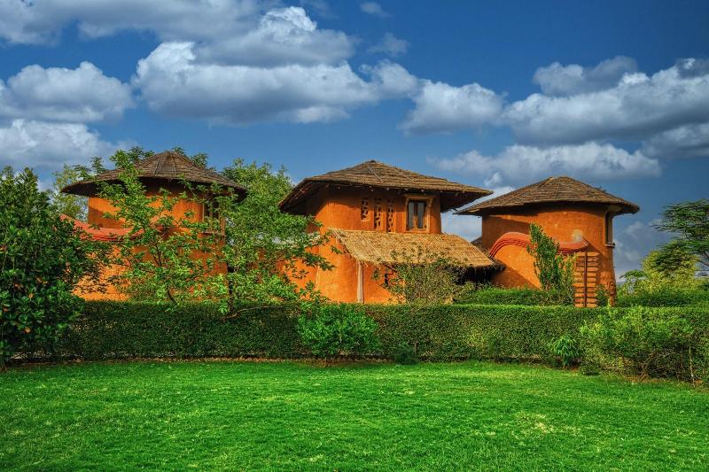 The Earth Resort By Stotrak - Ranthambore image