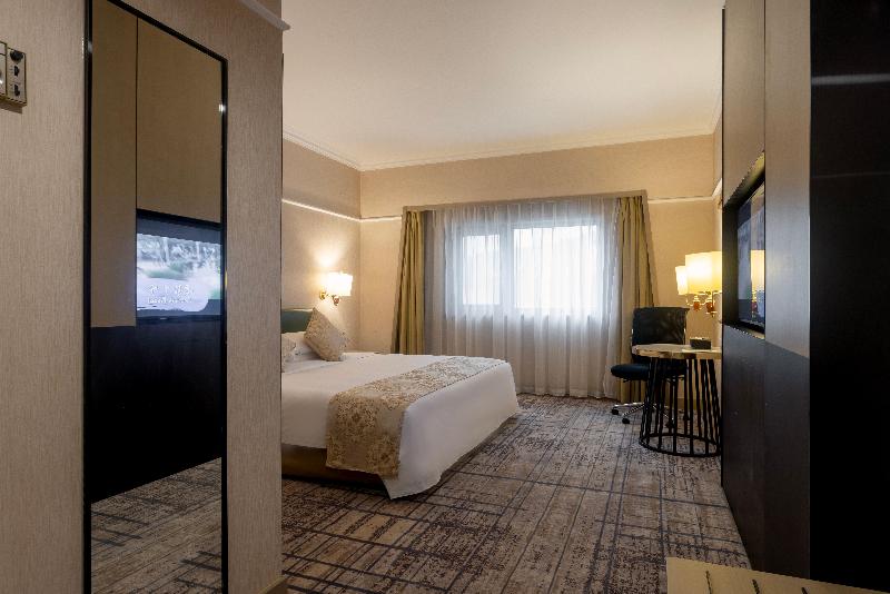 Metropark Lido Hotel Beijing image