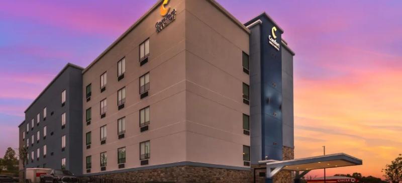 Comfort Inn & Suites
