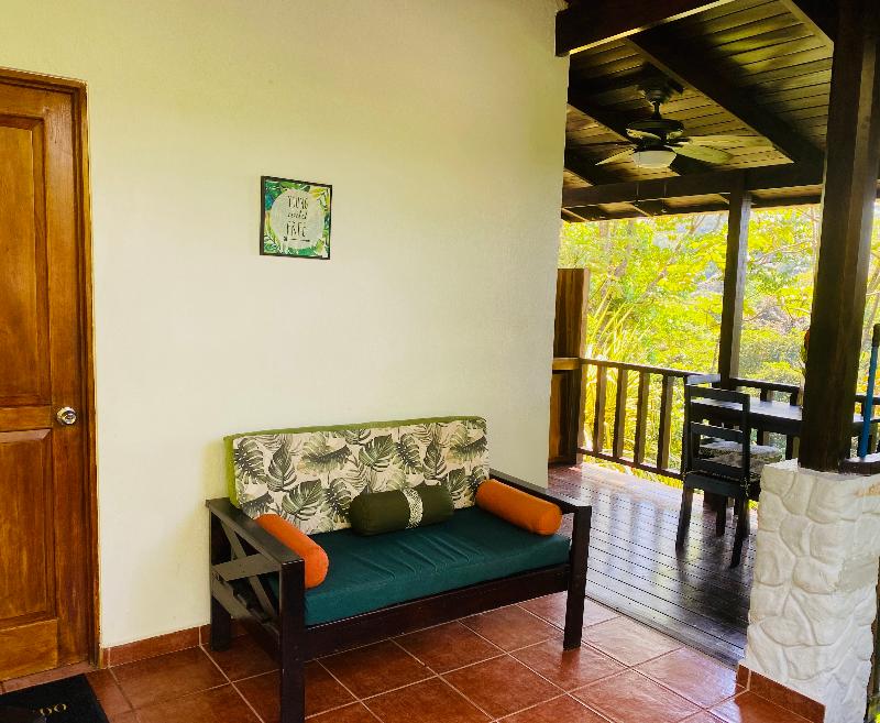 Villas En El Bosque image