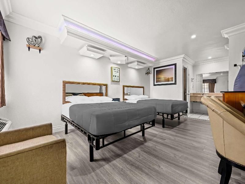 Rodeway Inn Santa Ana - Garden Grove image