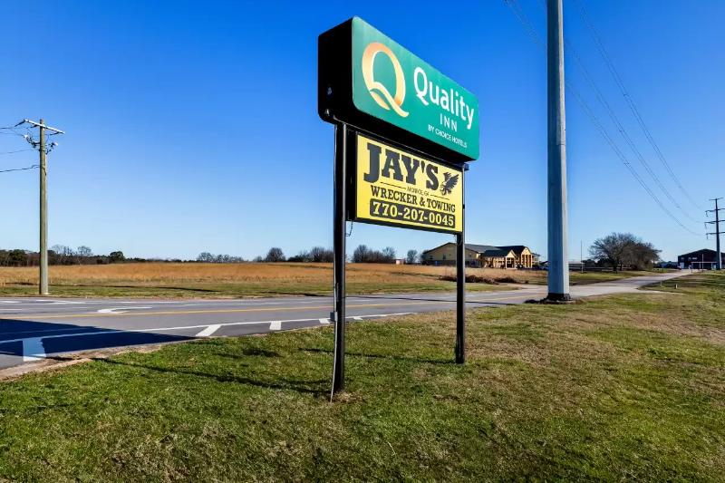 Quality Inn Monroe image