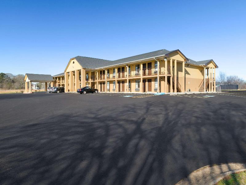 Quality Inn Monroe image