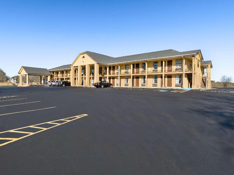 Quality Inn Monroe image