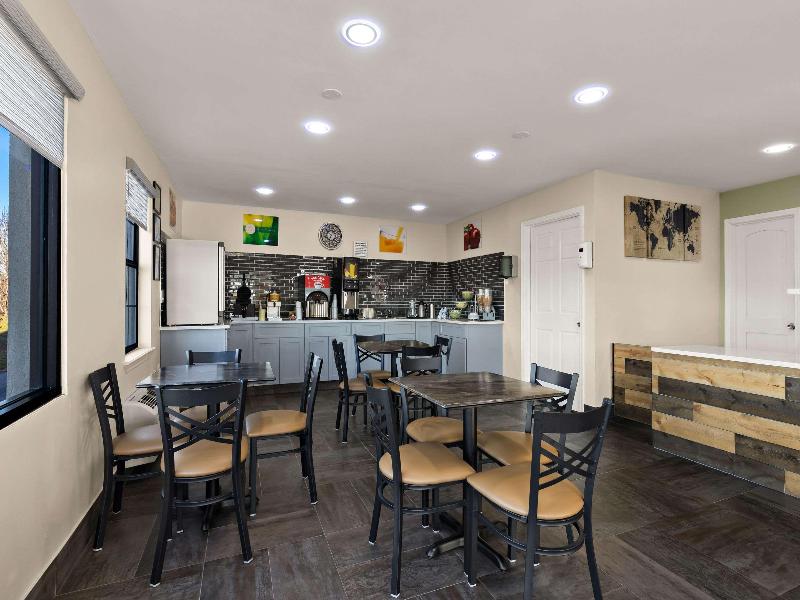 Quality Inn Monroe image