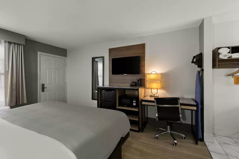 Quality Inn Monroe image 8