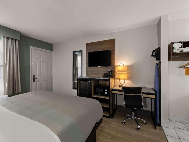 Quality Inn Monroe image