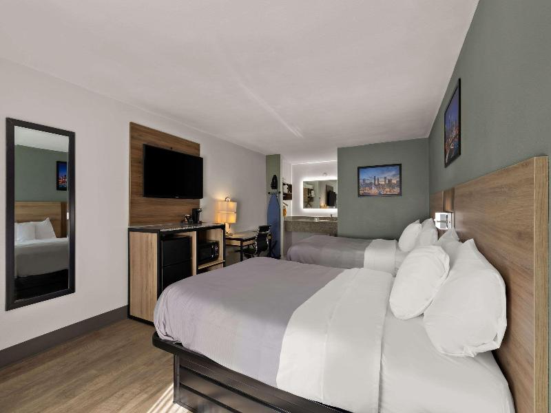 Quality Inn Monroe image