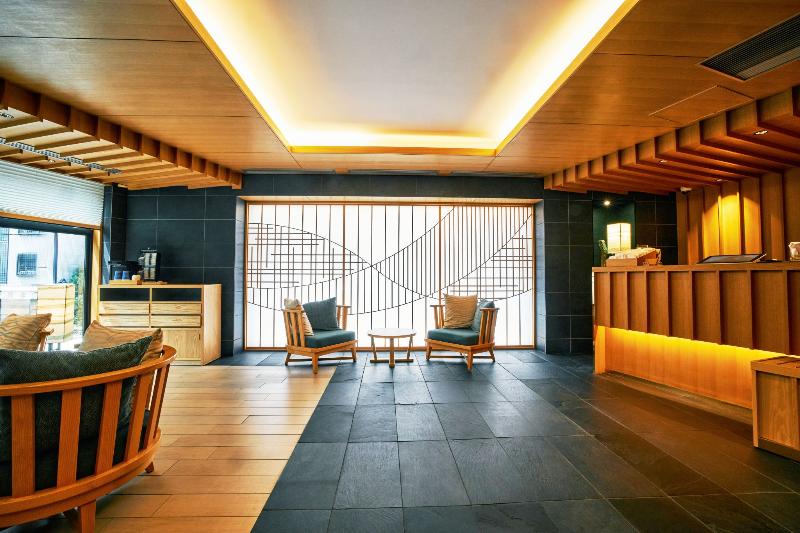 Hotel Traveltine Kyoto Kiyamachi - Image 1