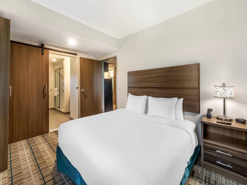 Mainstay Suites Fort Myers East I-75 image