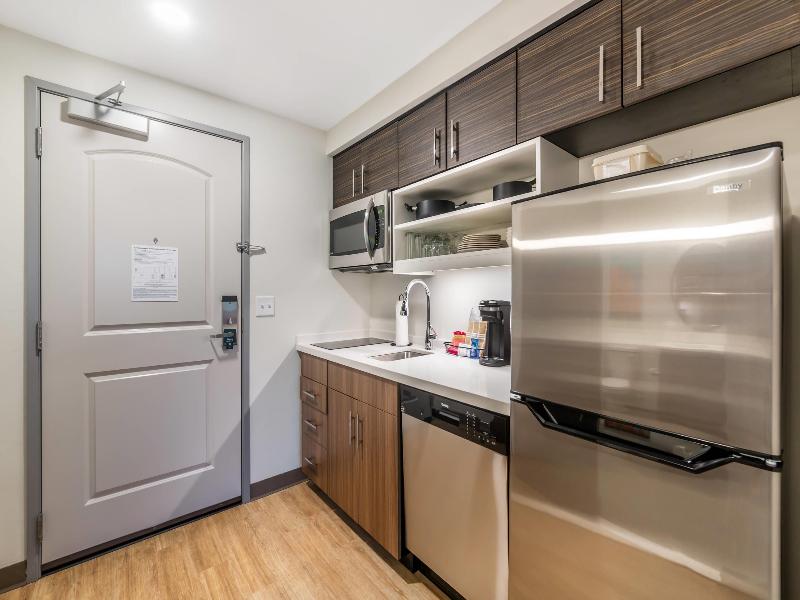 Mainstay Suites Fort Myers East I-75 image