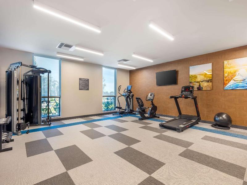 Comfort Suites Fort Myers East I-75 image