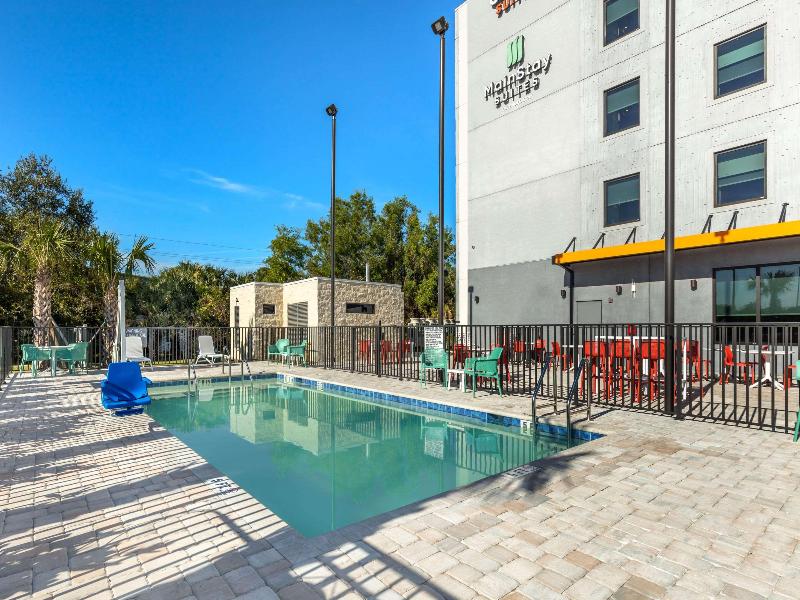Comfort Suites Fort Myers East I-75 image