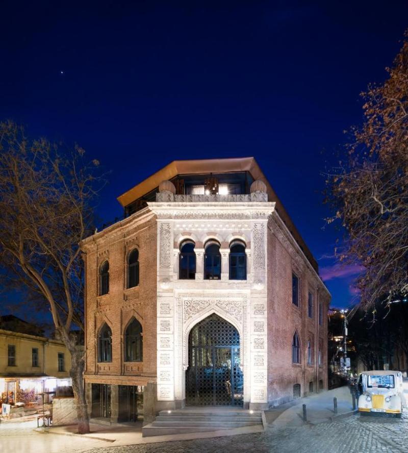 Qarvasla Hotel image
