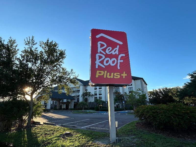 Red Roof Plus+ Fort Myers image