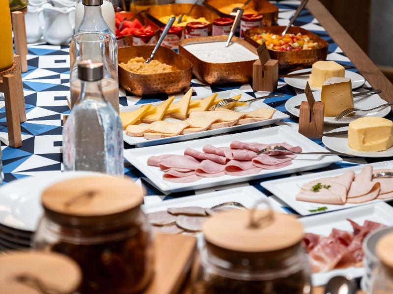 Mercure Quiberon Hotel And Spa image
