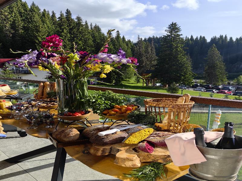 Belmont Hotel & Spa 30 km from Sinaia image