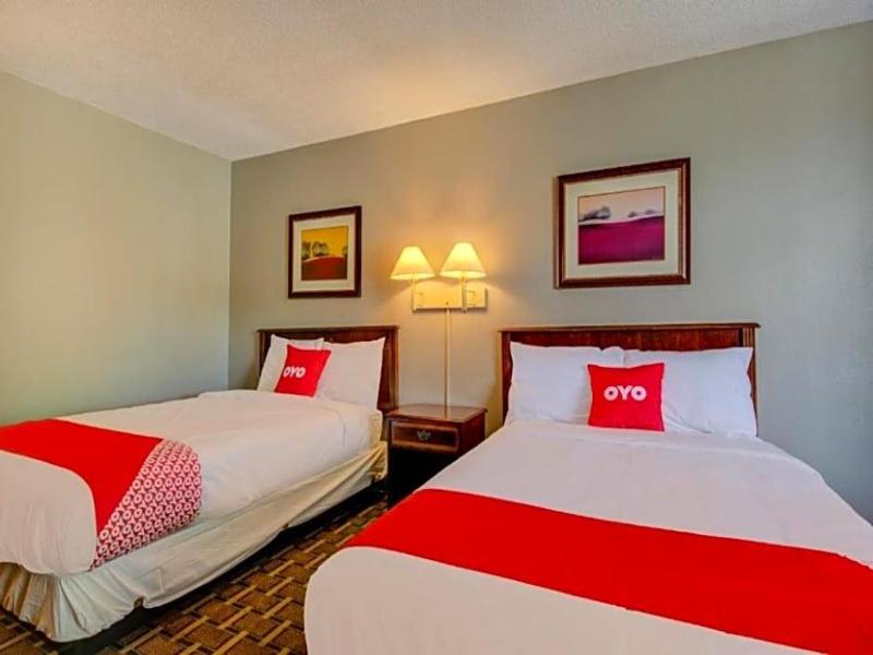 Oyo Hotel Douglas Ga Us-441 image