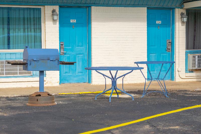 Budget Inn By Oyo Frederick Us-183 image