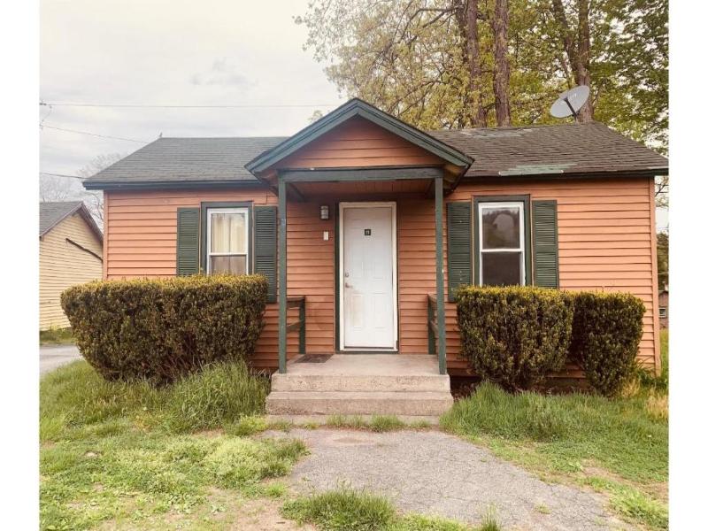 Werry's Cottages & Pub By OYO East Stroudsburg image