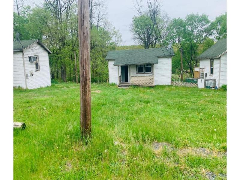 Werry's Cottages & Pub By OYO East Stroudsburg image