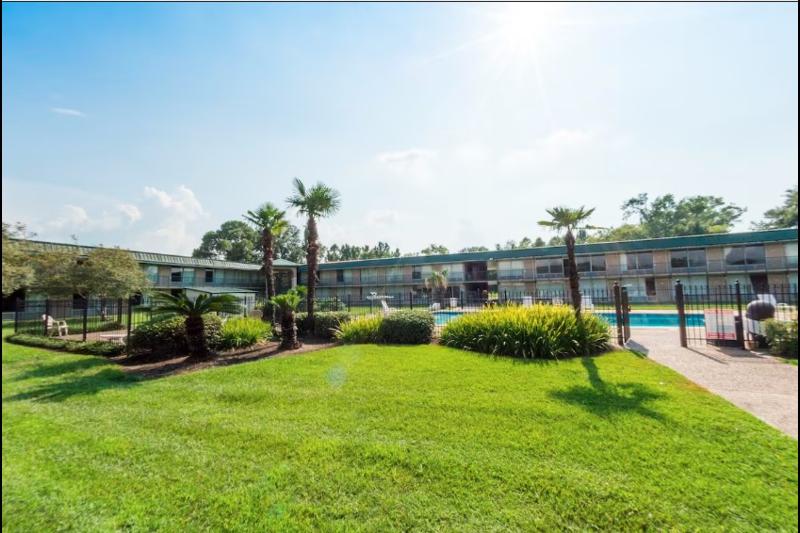 Oyo Hotel Audubon Baton Rouge Port Allen I-10 — general view