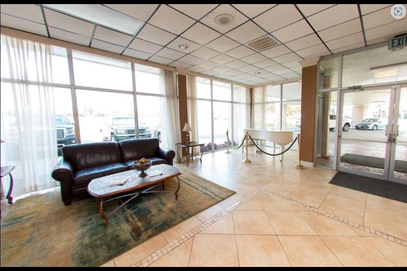 Oyo Hotel Audubon Baton Rouge Port Allen I-10 image