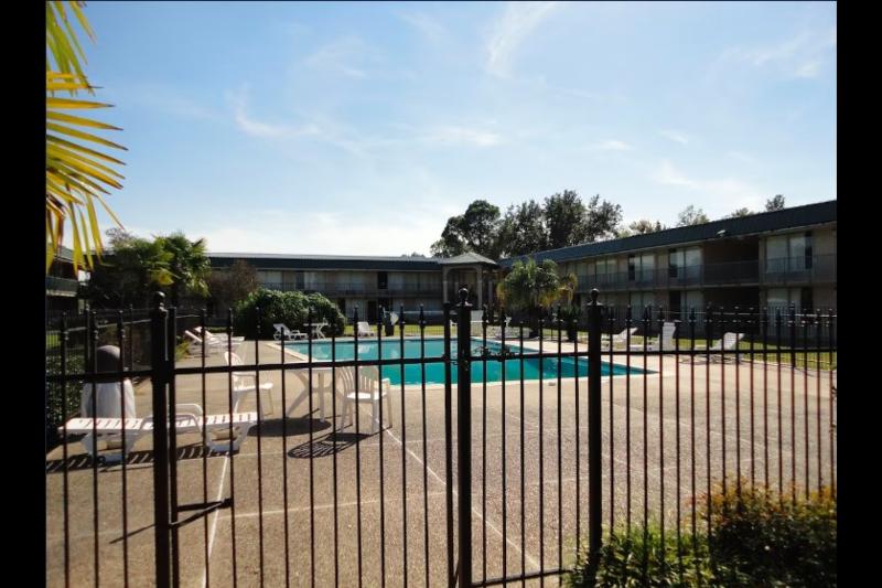 Oyo Hotel Audubon Baton Rouge Port Allen I-10 image
