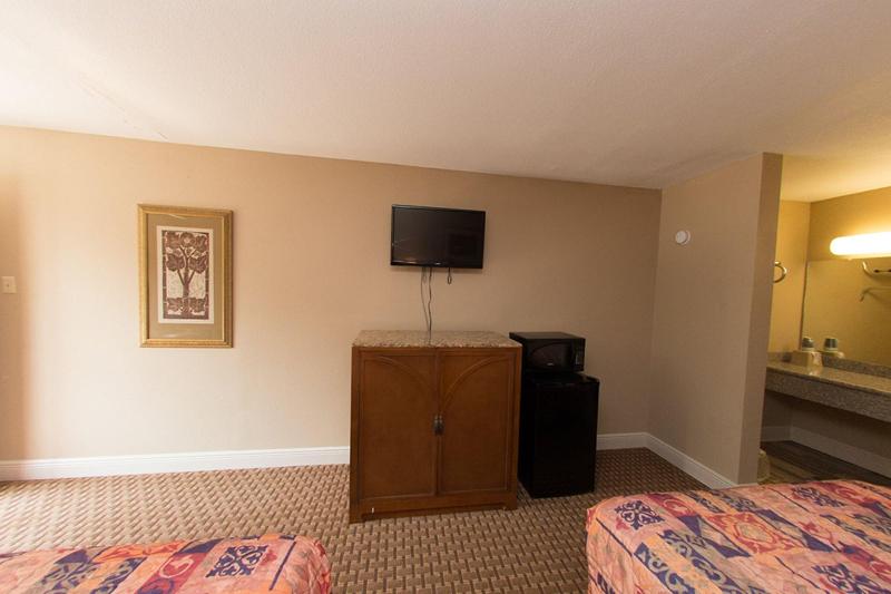 Oyo Hotel Audubon Baton Rouge Port Allen I-10 image
