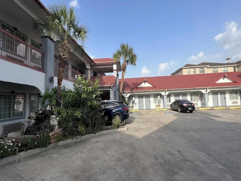 Kiwi Inn By Oyo Willowbrook Houston Hw 249 Beltway image