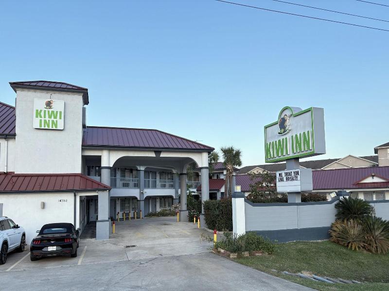 Kiwi Inn By Oyo Willowbrook Houston Hw 249 Beltway image