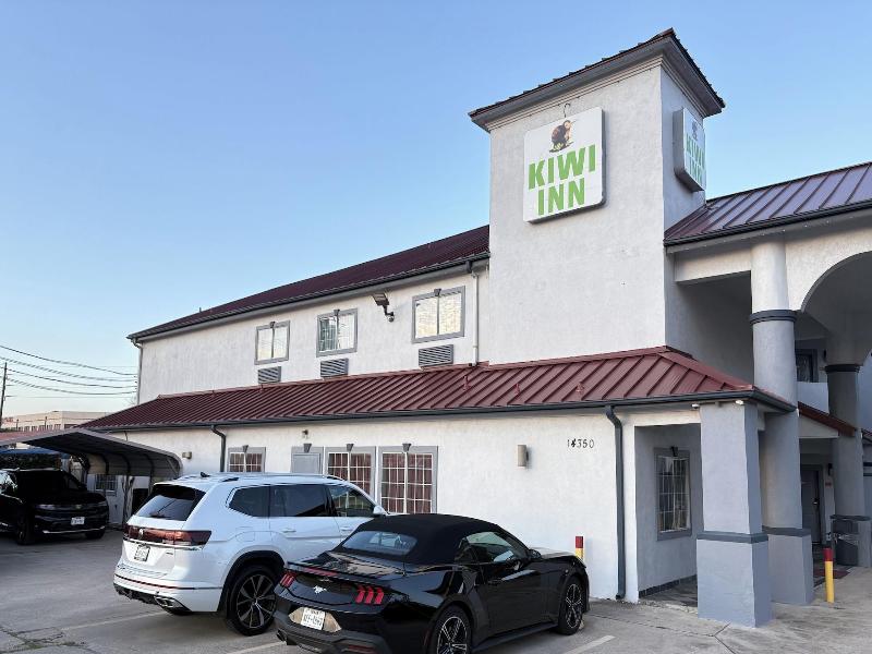 Kiwi Inn By Oyo Willowbrook Houston Hw 249 Beltway image