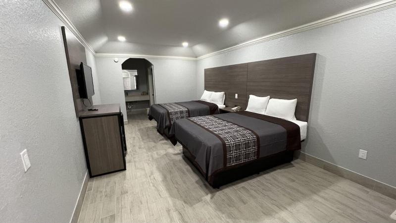 Kiwi Inn By Oyo Willowbrook Houston Hw 249 Beltway image