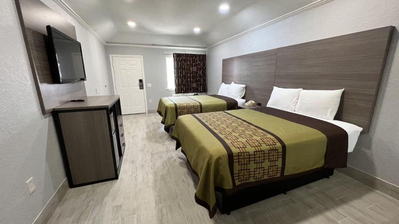 Kiwi Inn By Oyo Willowbrook Houston Hw 249 Beltway image