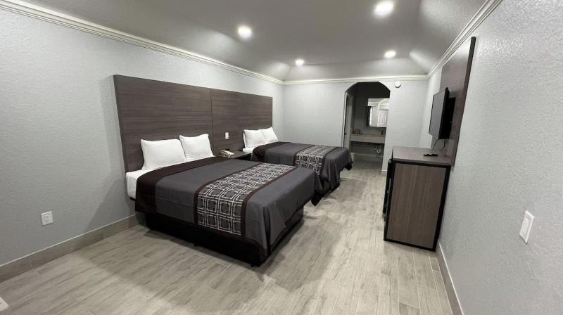 Kiwi Inn By Oyo Willowbrook Houston Hw 249 Beltway image