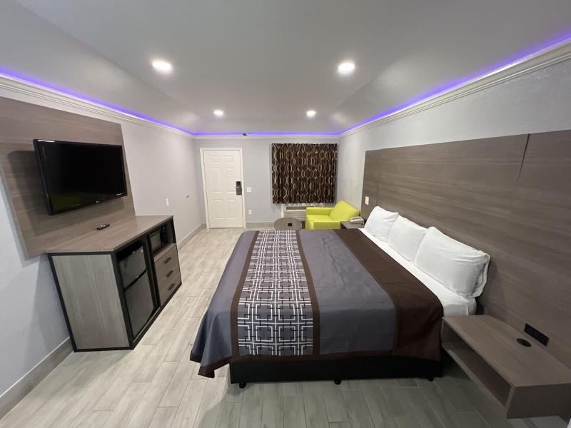 Kiwi Inn By Oyo Willowbrook Houston Hw 249 Beltway image