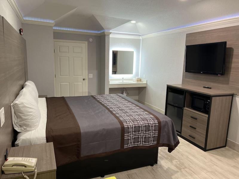 Kiwi Inn By Oyo Willowbrook Houston Hw 249 Beltway image