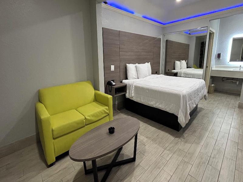 Kiwi Inn By Oyo Willowbrook Houston Hw 249 Beltway image