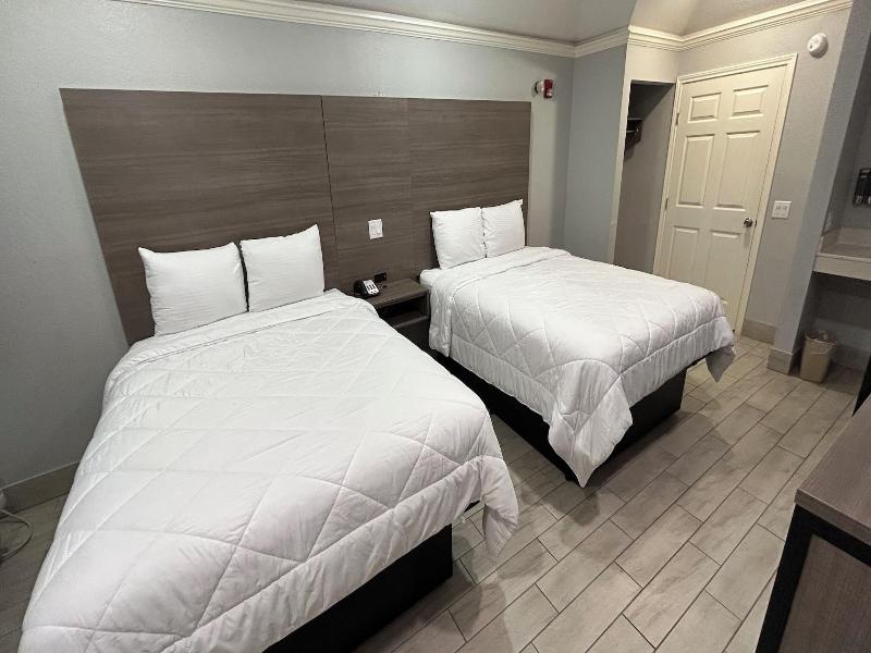 Kiwi Inn By Oyo Willowbrook Houston Hw 249 Beltway image