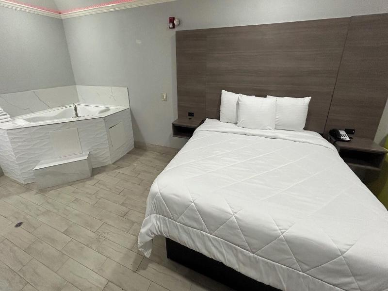 Kiwi Inn By Oyo Willowbrook Houston Hw 249 Beltway image
