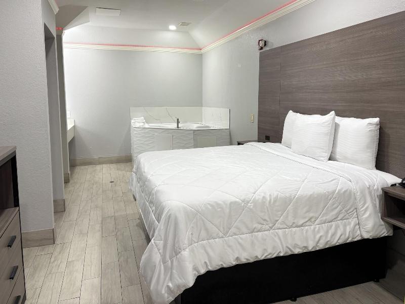 Kiwi Inn By Oyo Willowbrook Houston Hw 249 Beltway image
