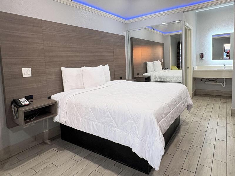 Kiwi Inn By Oyo Willowbrook Houston Hw 249 Beltway image