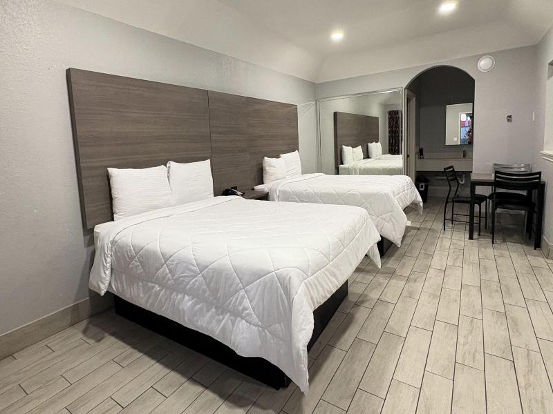 Kiwi Inn By Oyo Willowbrook Houston Hw 249 Beltway image